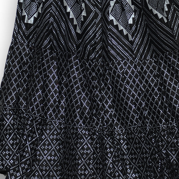 Black skirt - Silver assuit blockprint